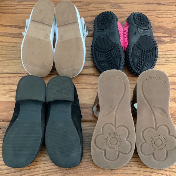 4 pair toddler girls size 8 shoes - Picture 2 of 16